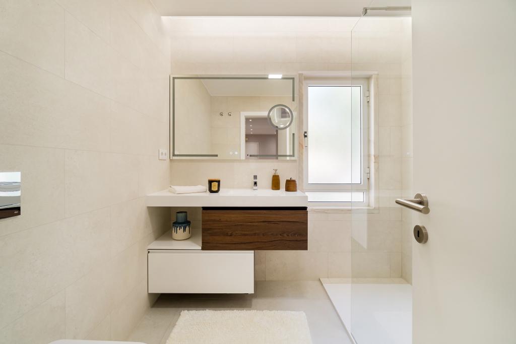 Total Renovation Bathroom